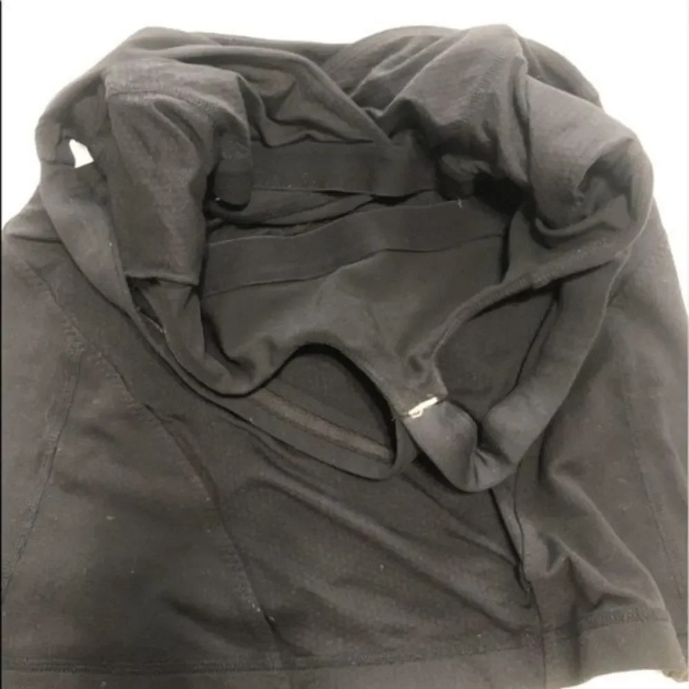 Lululemon Black Tank Top Size 6 - Picture 6 of 9